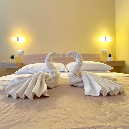 La Libellula - Via Diaz 34 *